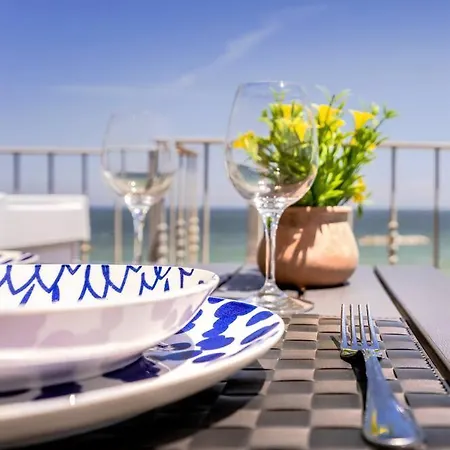 Residenza Fronte Mare. 6 Posti Letto تْشيفيتانوفا ماركي